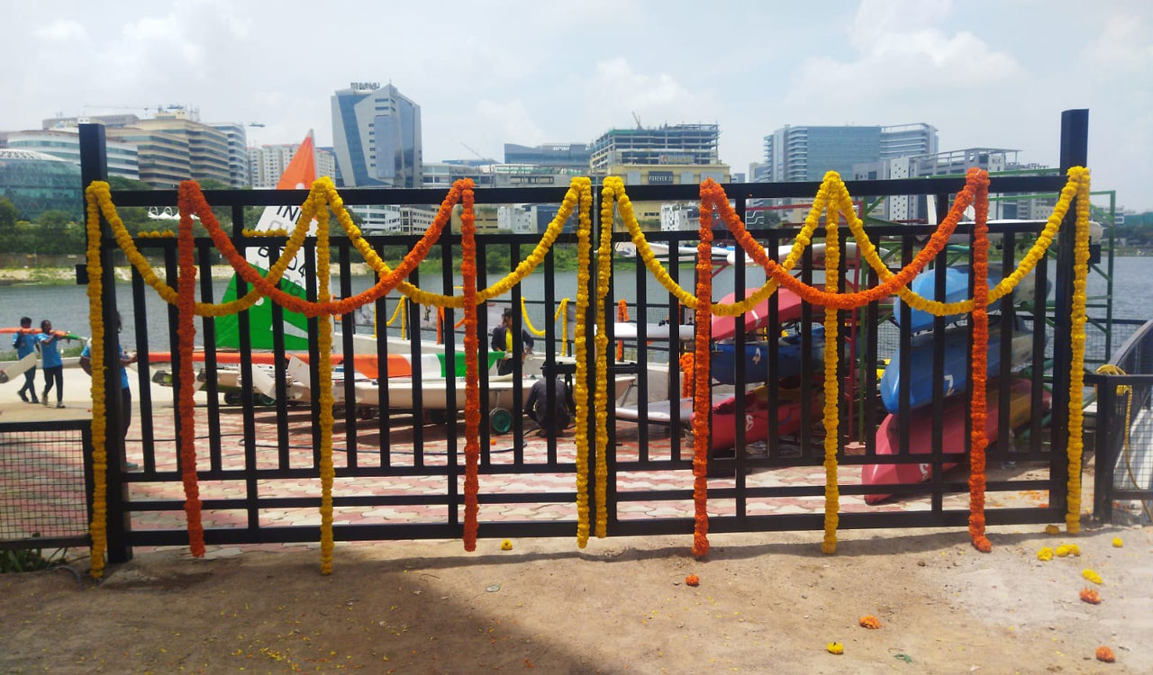 Durgam Cheruvu gets new addition of yachting facility 