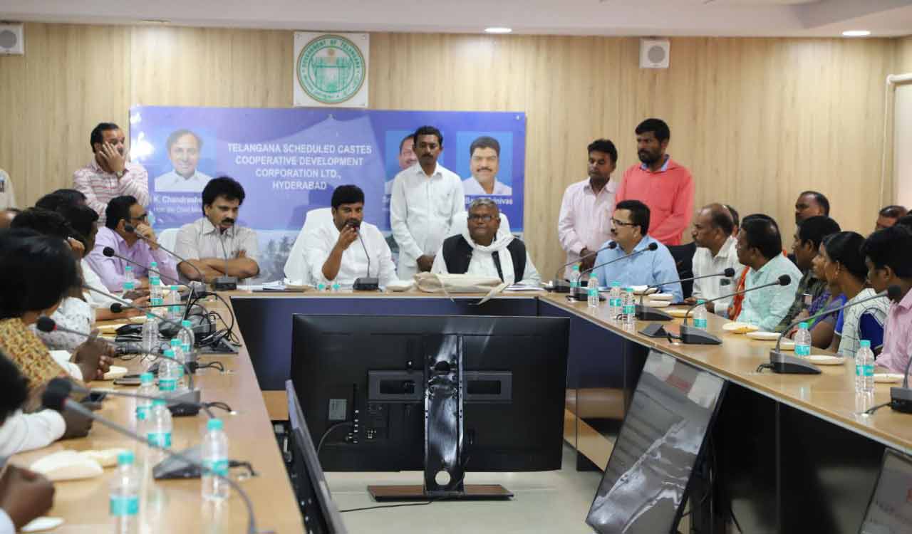 CM KCR introduced Dalit Bandhu scheme to eradicate poverty: Balka Suman