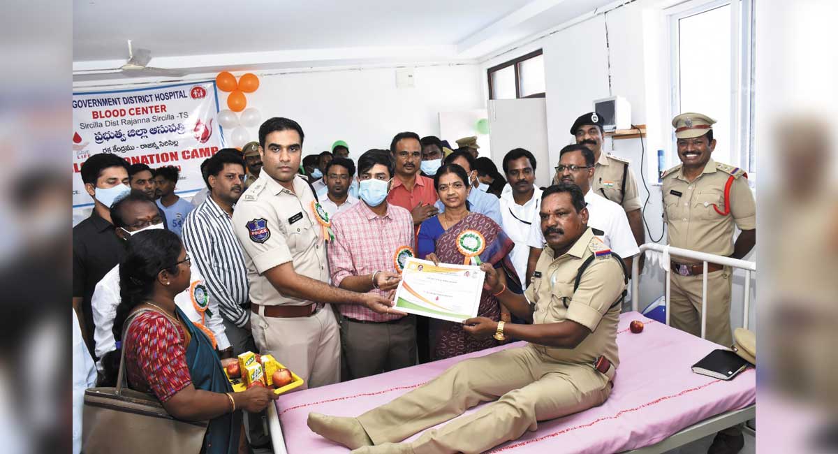 I-Day celebrations: Blood donation camps held in erstwhile Karimnagar