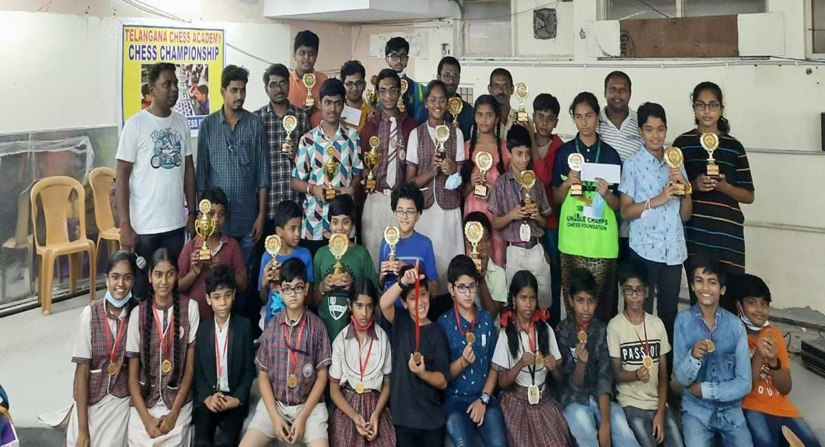 Sathvik, Bavasamavart impress at Telangana Chess Tournament
