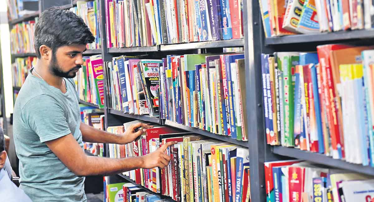 Know background of armed struggle