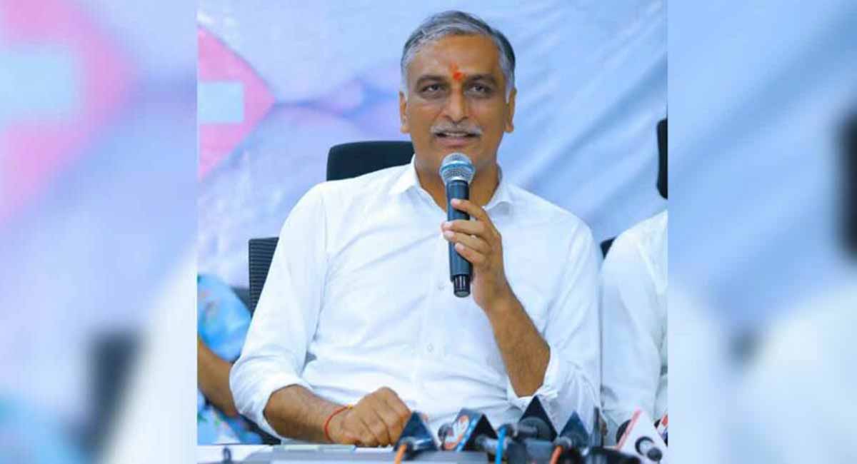 Expedite Mana Vuru Mana Badi works: Harish Rao to officials