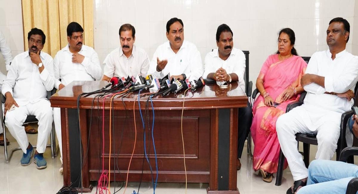 No one can touch KCR’s family: Minister Errabelli