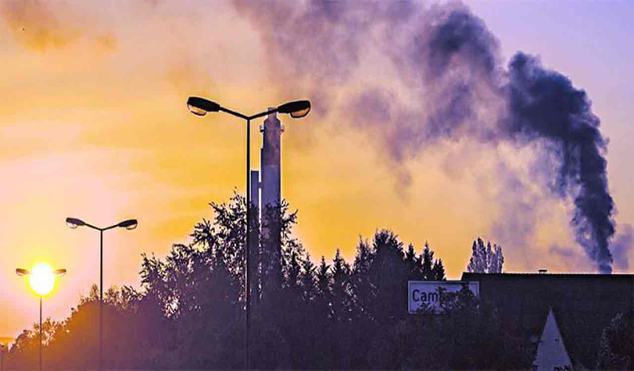 Heatwaves to worsen air quality, additional climate penalty: WMO