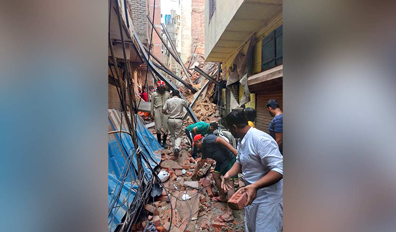 Delhi: 2 injured, 5 feared trapped under debris after building collapse in Azad market area