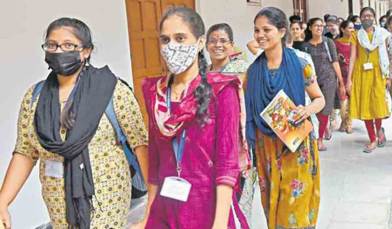 Private Engineering colleges fee slashed in Telangana