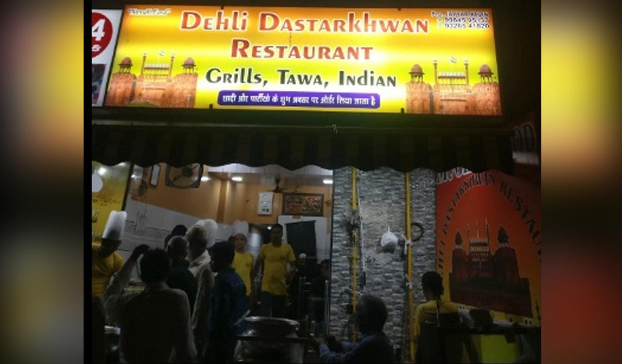 Gujarat: 60 kg beef seized, restaurateur held for serving cow meat