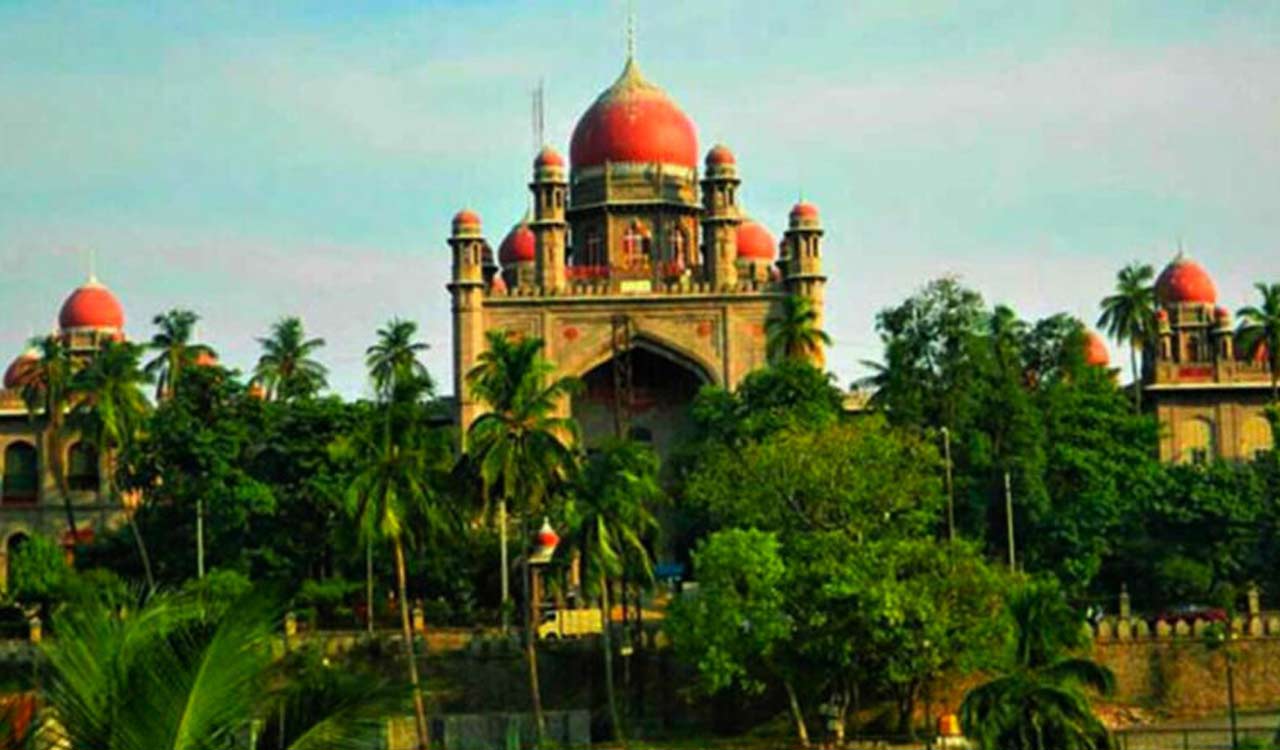 Telangana High Court quashes PIL on constable test