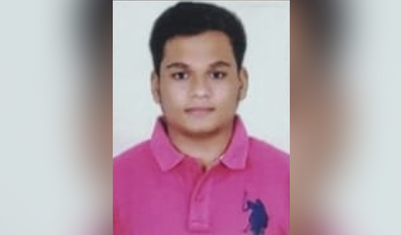 IIT-H graduate ends life by jumping off a lodge in Sangareddy