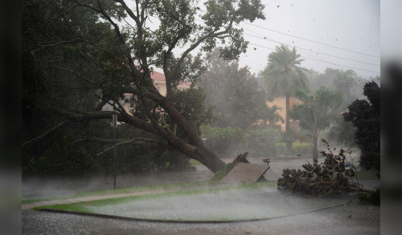 People trapped, 2M without power after Hurricane Ian swamps SW Florida