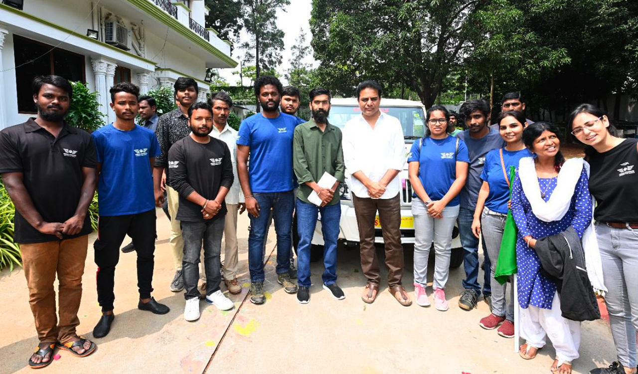 KTR helps animal rescuers AWCS with Mahindra Bolero, funds for animal shelter