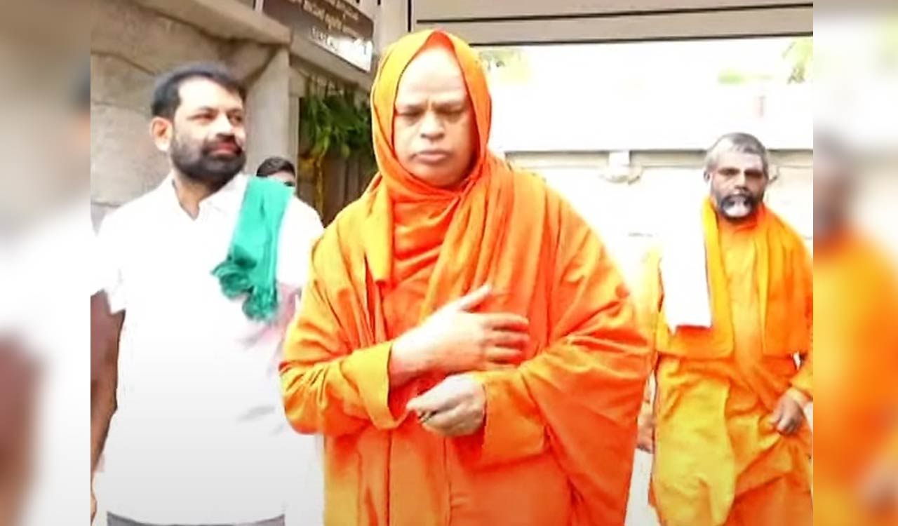 Lingayat sex scandal: Accused seer sent to 14-day judicial custody
