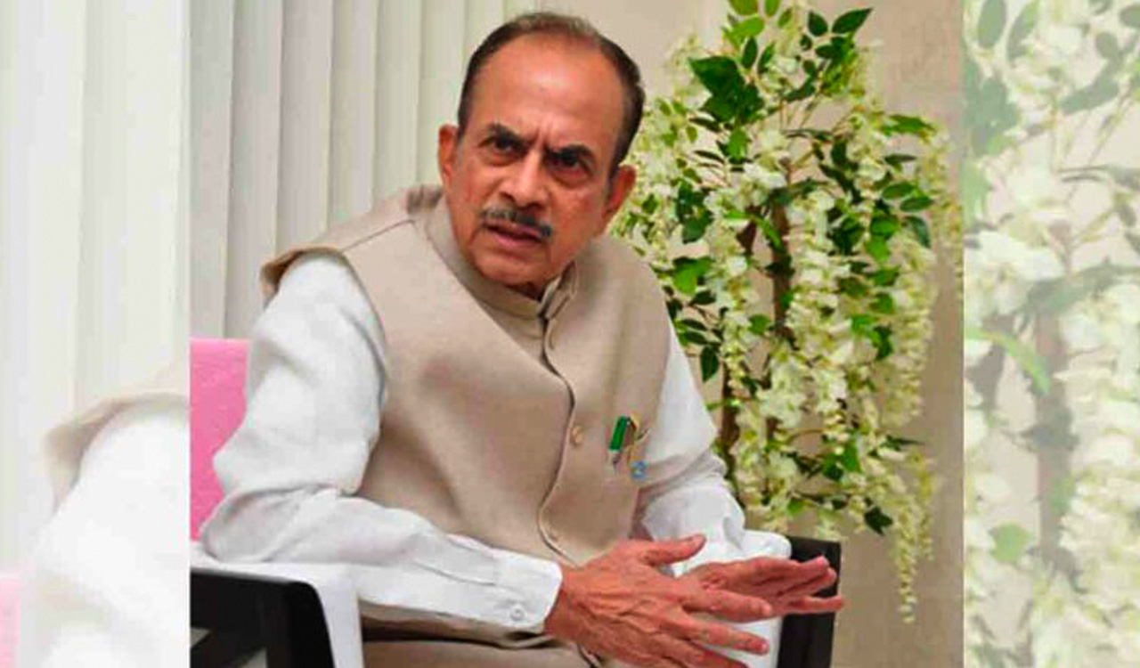 Hyderabad: Home Minister Mahmood gets midnight call, man asks about biryani