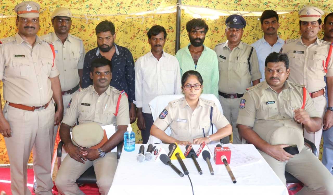 Medak: Police cracks twin murder case, three arrested