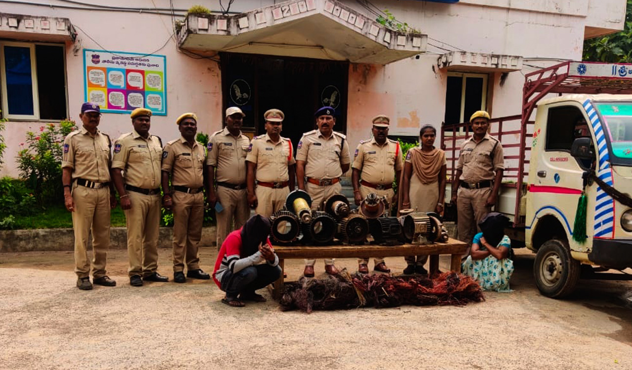 Couple arrested for stealing motors of agriculture pump sets in Warangal