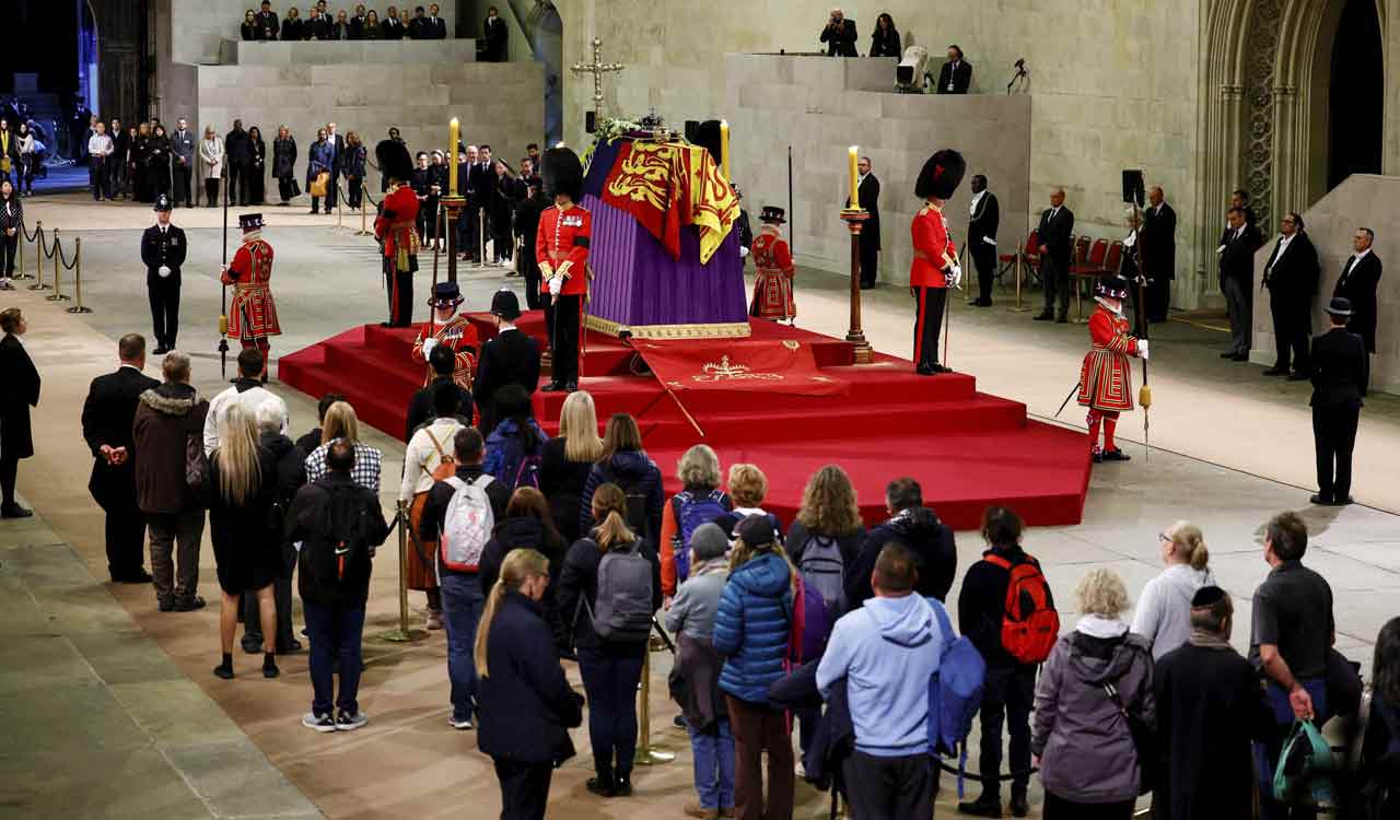 Over 2,000 guests to join Queen Elizabeth’s funeral on Monday