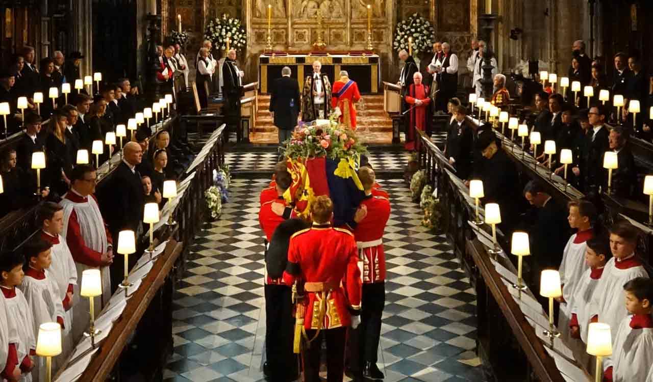 Twitter breaks all records with over 30 million tweets on passing of Queen Elizabeth II