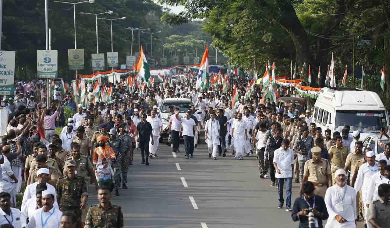 Rahul Gandhi kick-starts 13th day of Bharat Jodo Yatra