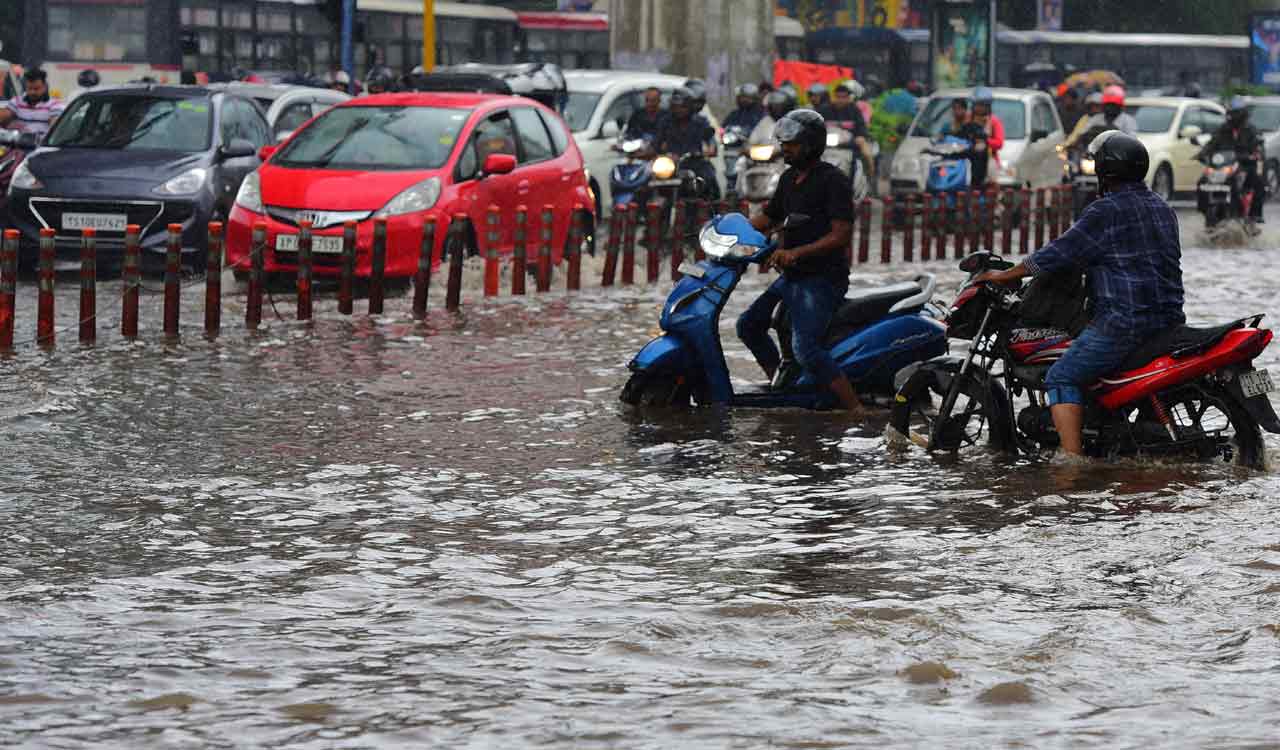 Heavy rains lash Hyderabad again on Thursday