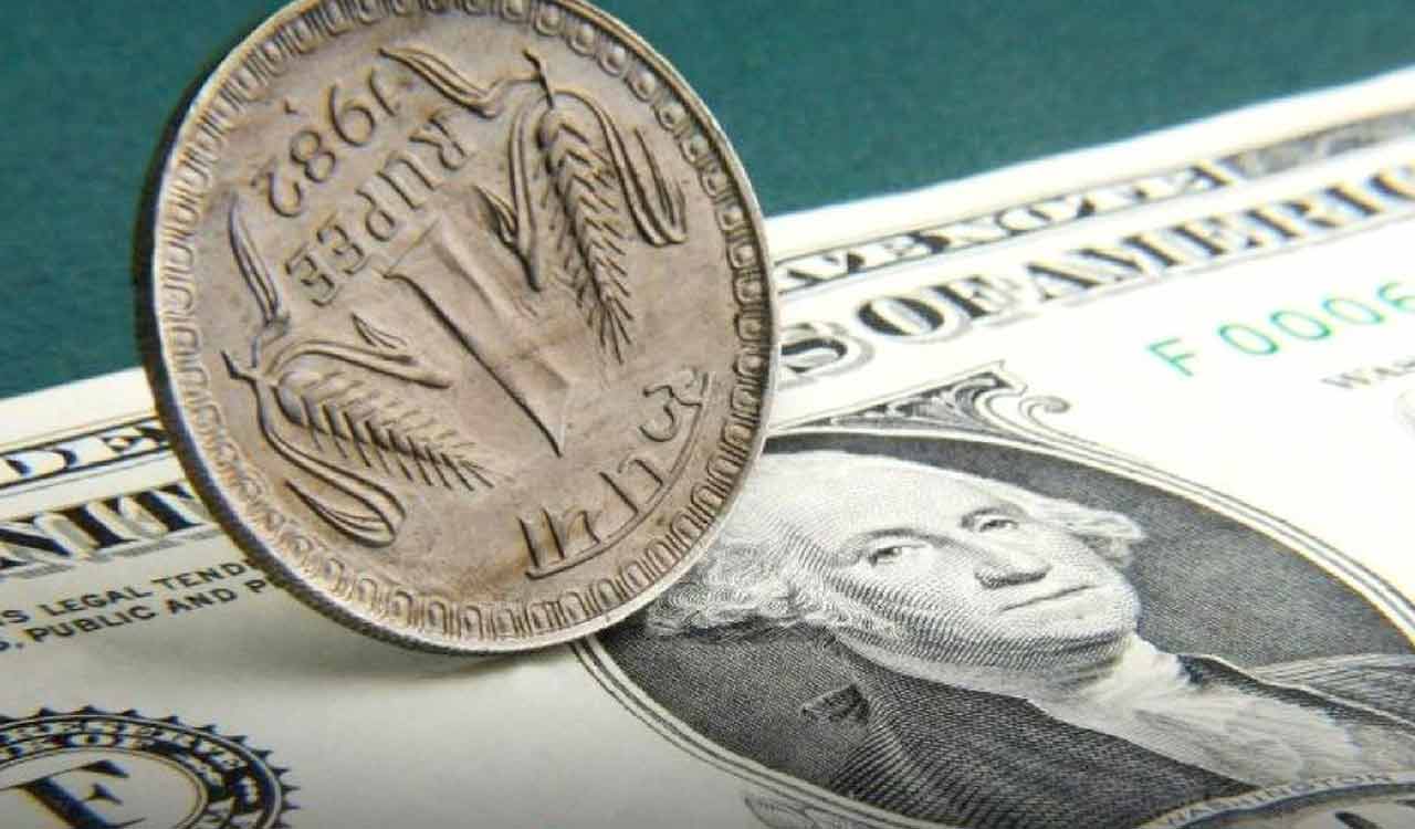 Rupee falls 14 paise to 79.70 against US dollar in early trade