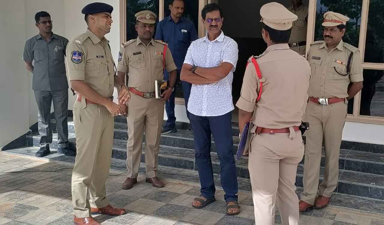 SIB Chief visits Maoist-affected police stations in Mancherial