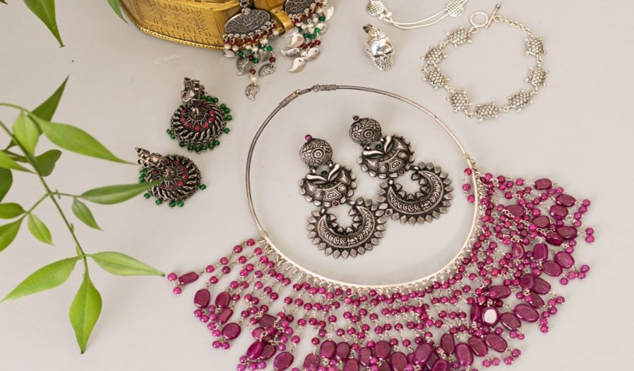 IndianShelf Presents a Stunning Collection of Silver Jewellery for this festive season