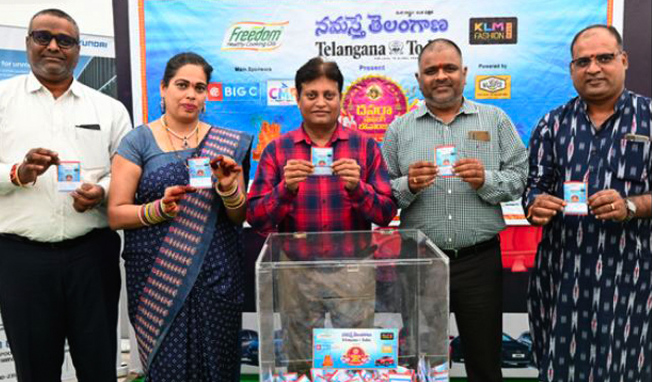 Hyderabad: Dasara Shopping Bonanza held at Kun Hyundai showroom