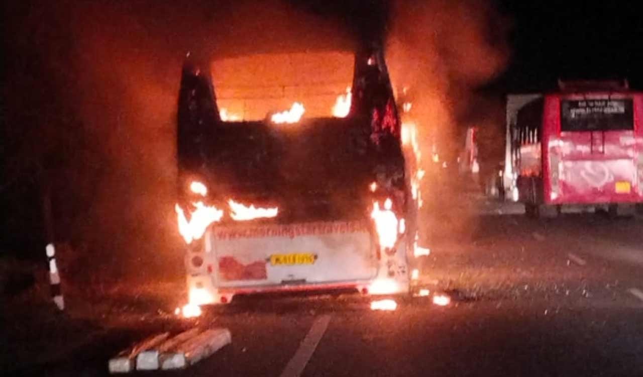 Telangana: Bus catches fire, 45 passengers have narrow escape in Nalgonda