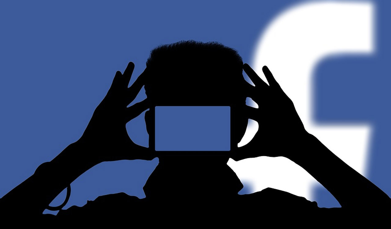 Uttar Pradesh man posts wife’s pics on Facebook to increase followers