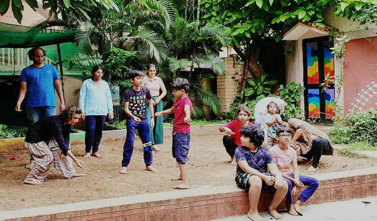 Vision Rainbow to stage ‘Scattering Seeds’ this Sunday