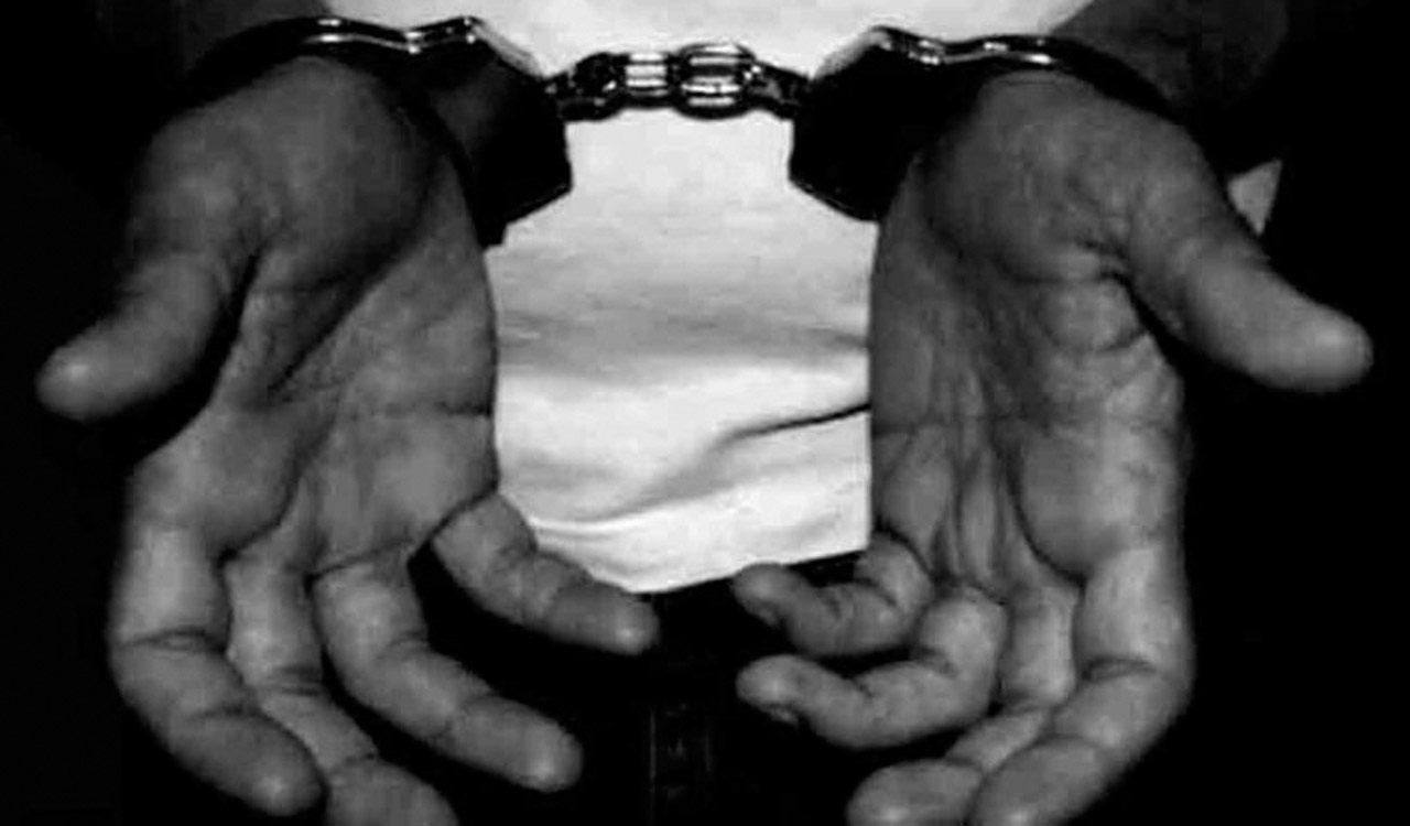 Telangana: 8 held for gambling in Hanamkonda