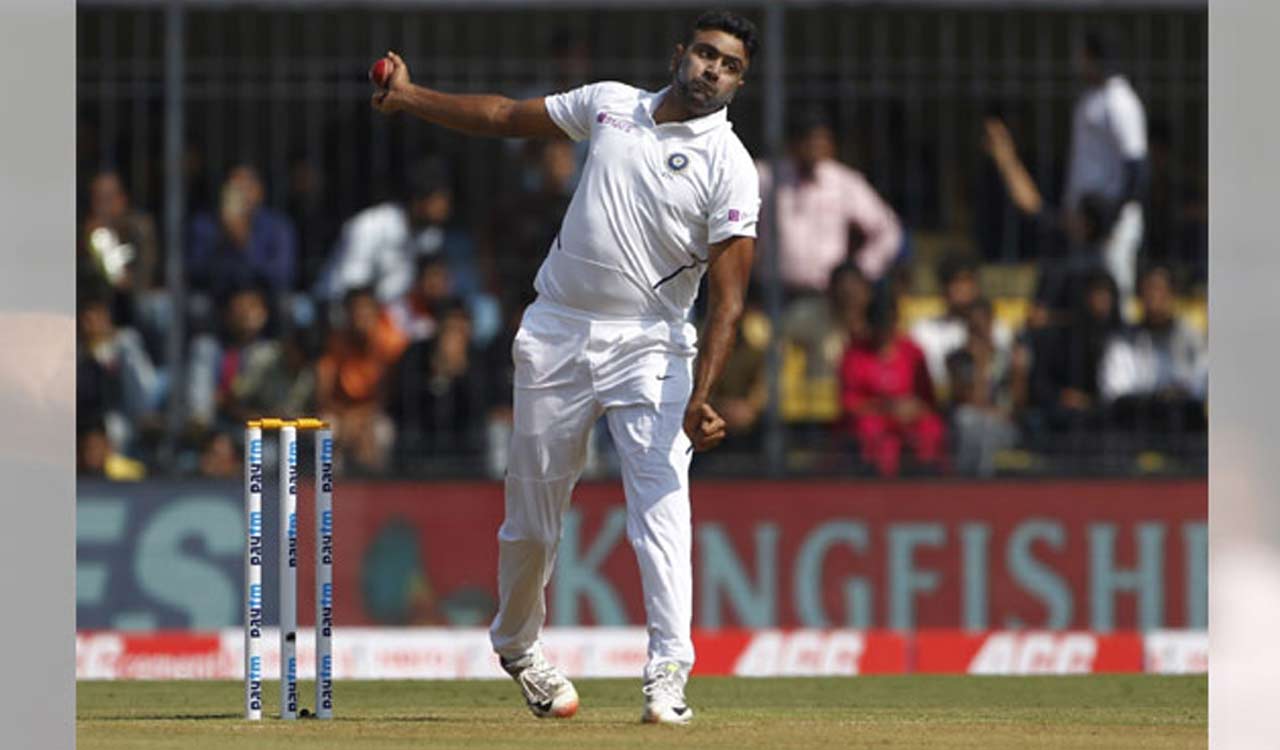 Ashwin backs ‘another bowling hero’ Deepti Sharma, defends mankading