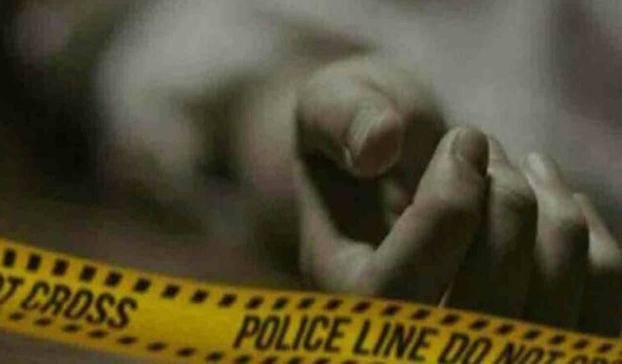 Khammam: Man dies by suicide in agricultural well