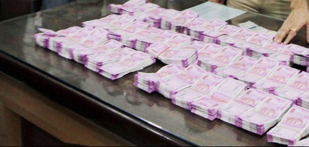 Garland made of currency notes goes missing from Ganesh idol in Siddipet