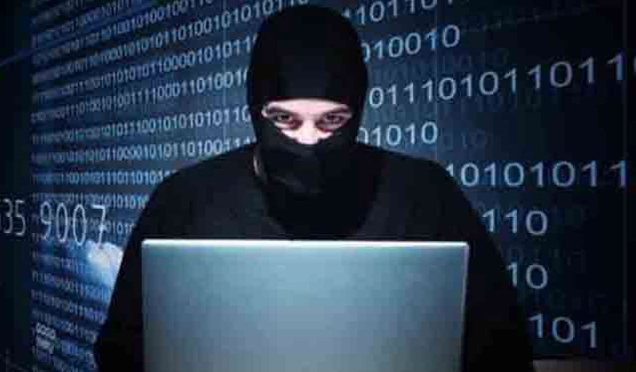 Hyderabad: Two persons duped by cyber fraudsters