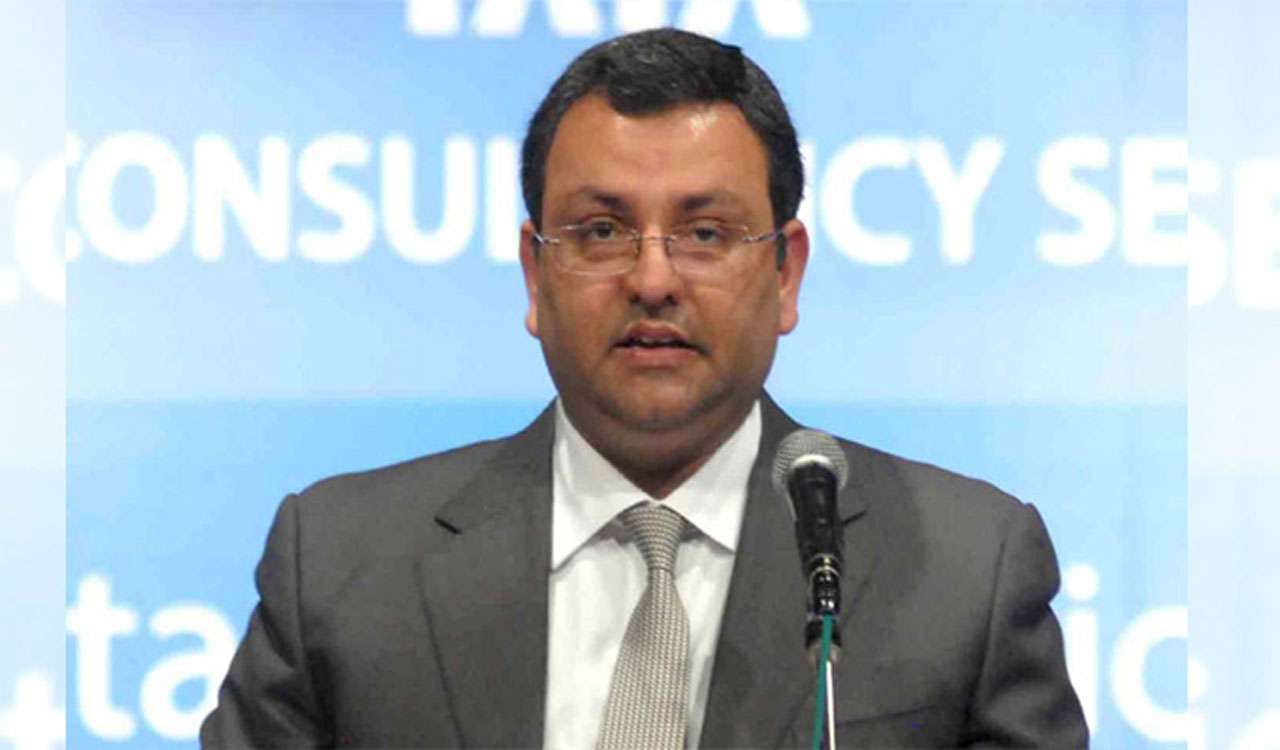 Former Tata Sons head Cyrus Mistry killed in car crash near Mumbai