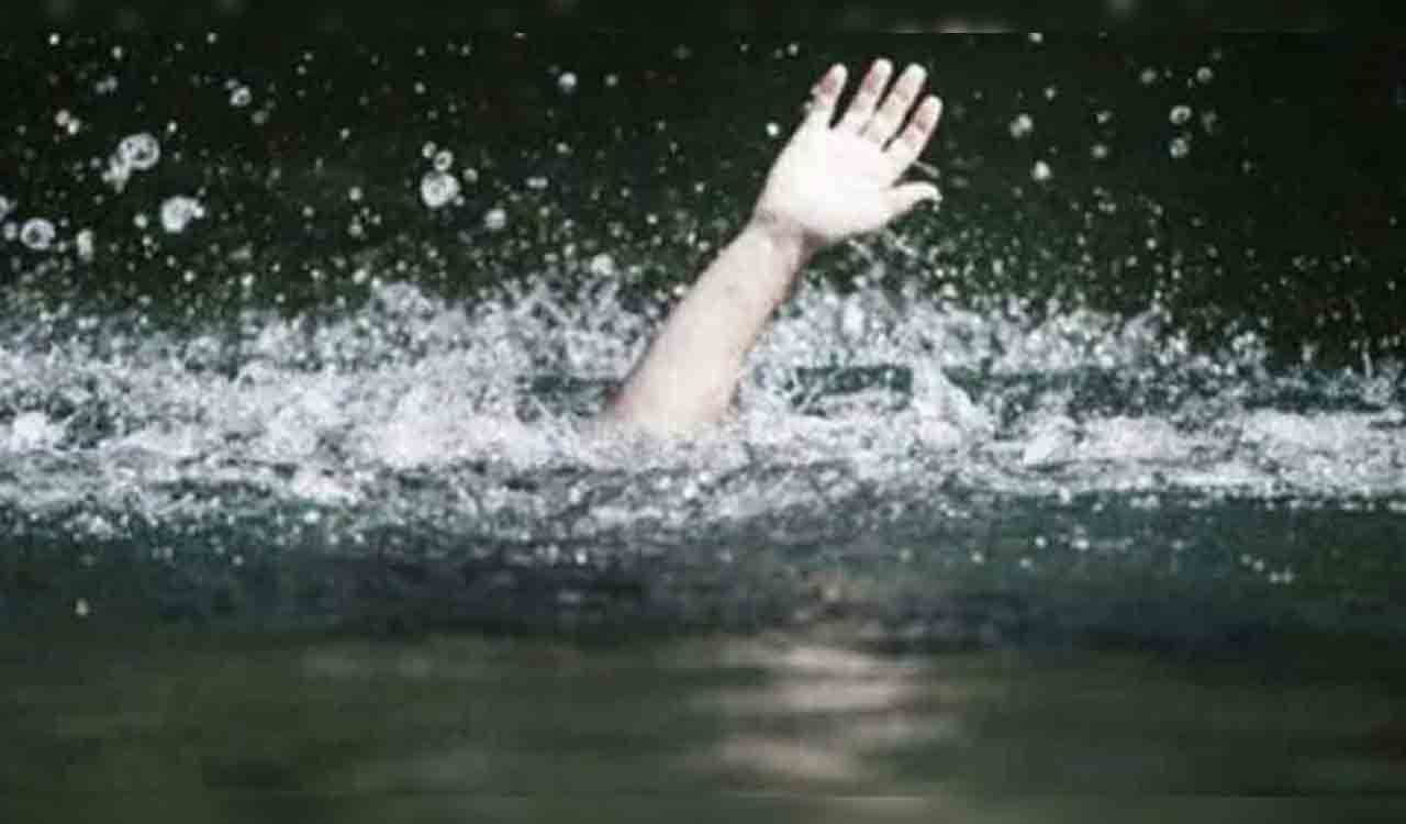 Three youngsters drown in pond at Keesara
