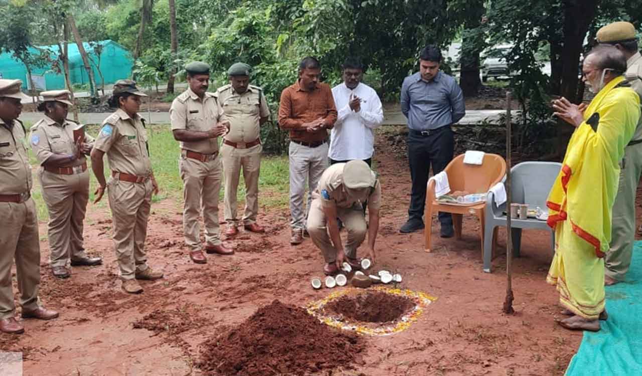 Forest Martyrs Day observed in Kothagudem