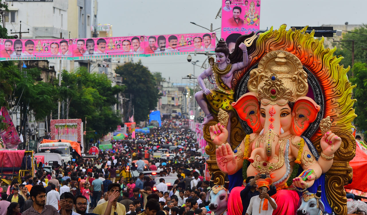 Ganesh idols immersion peaceful in Cyberabad, Rachakonda