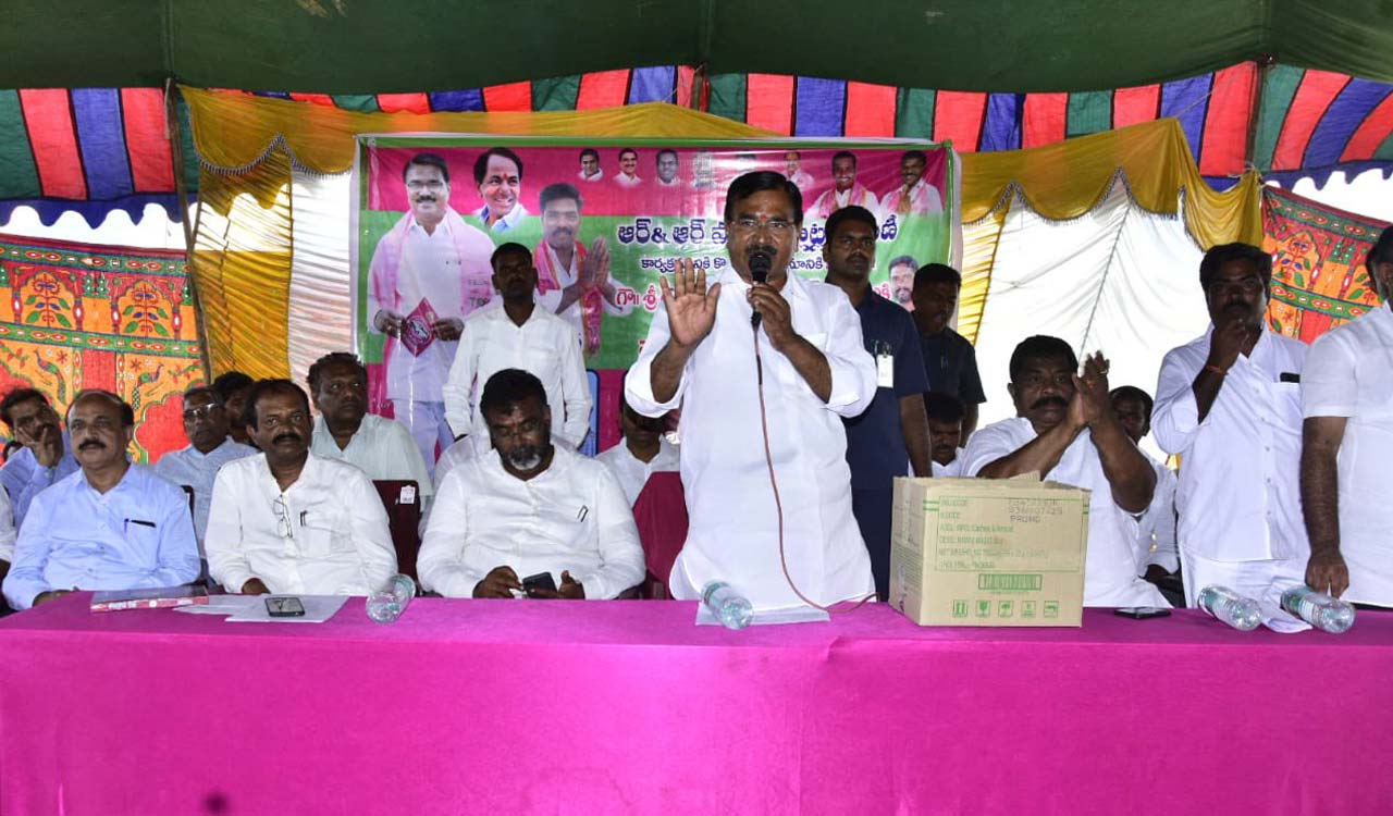Compensation to all eligible persons, assures Niranjan Reddy