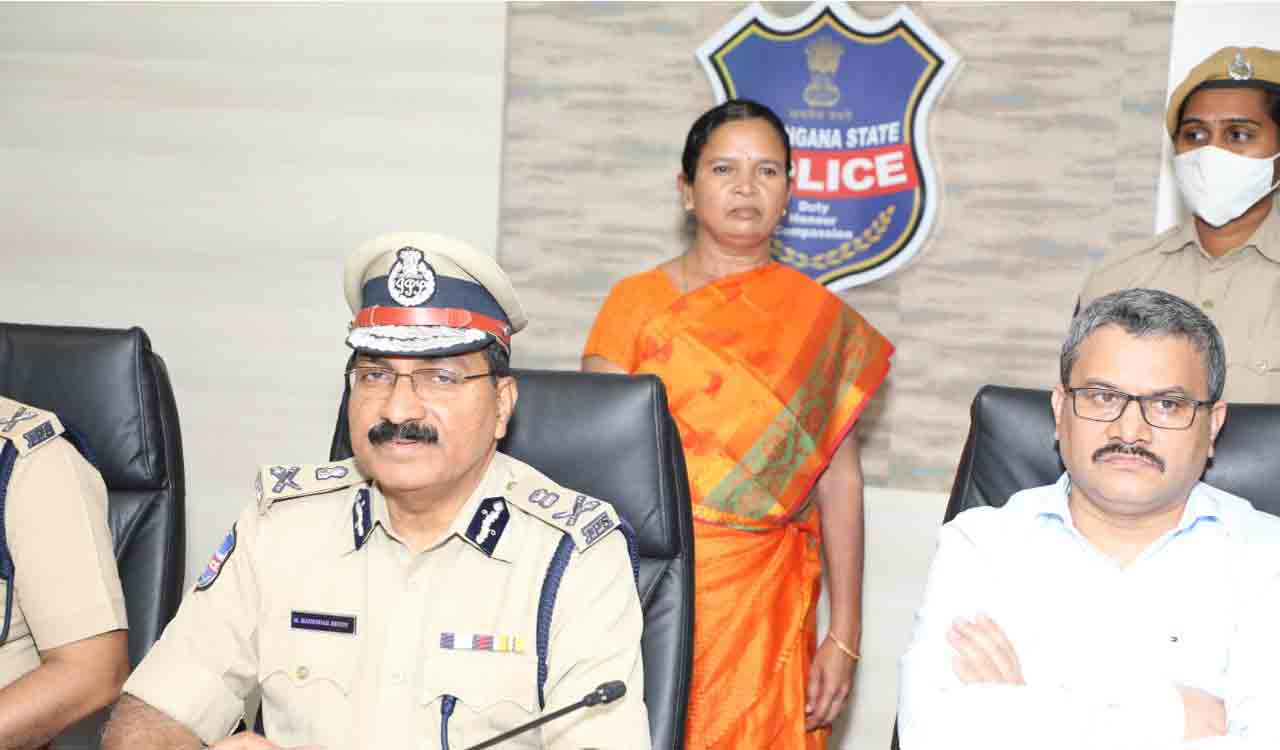 Telangana: Maoists suffer setback as CC member Ramana’s wife Savitri surrendered