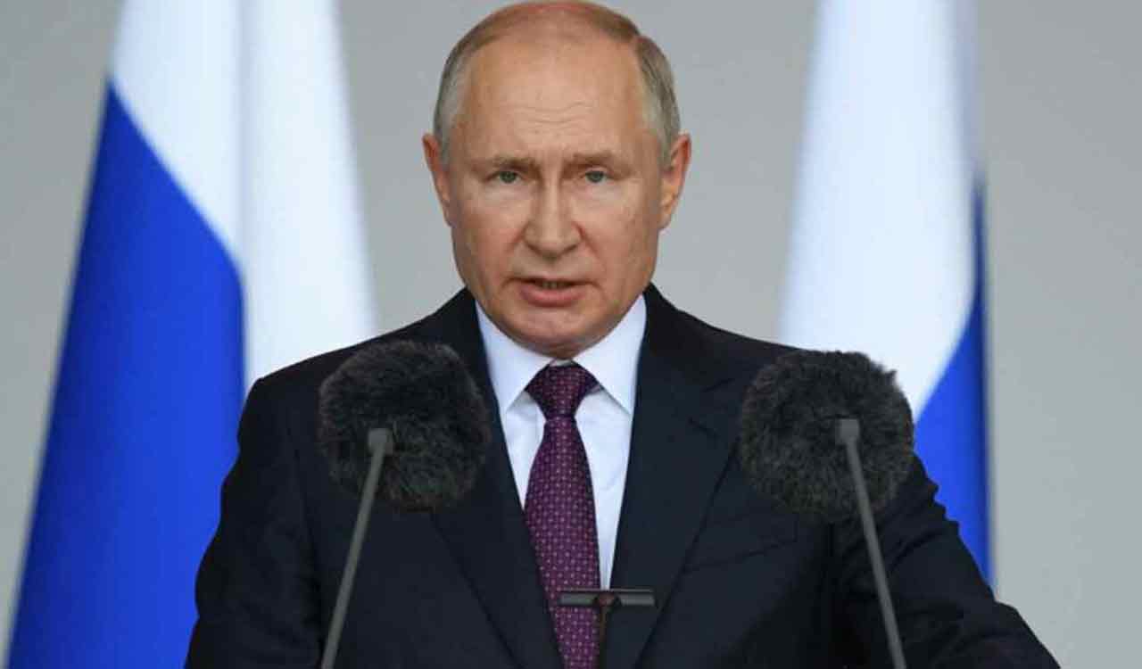 For Russia’s Putin, military and diplomatic pressures mount