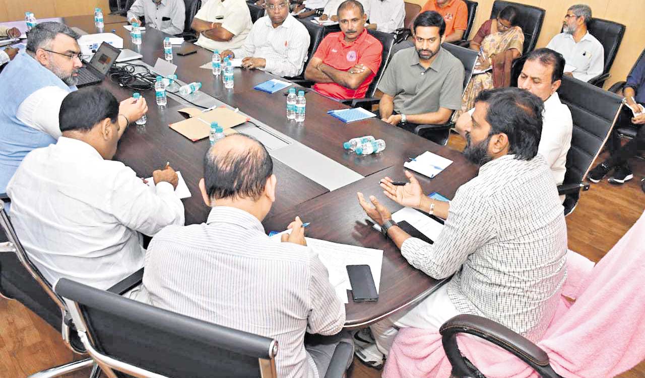 Minister Srinivas Goud seeks suggestions on Sports Policy