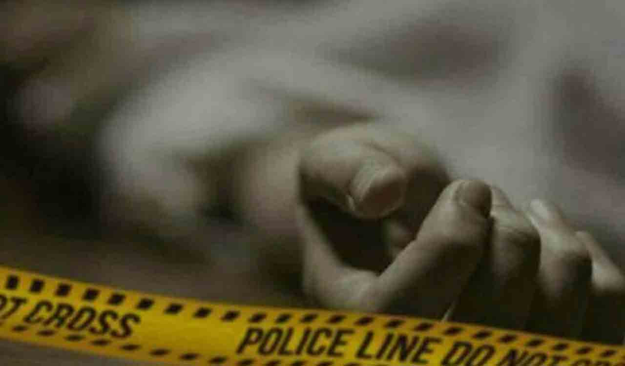 Gulf returnee ends life for smart phone in Jagtial