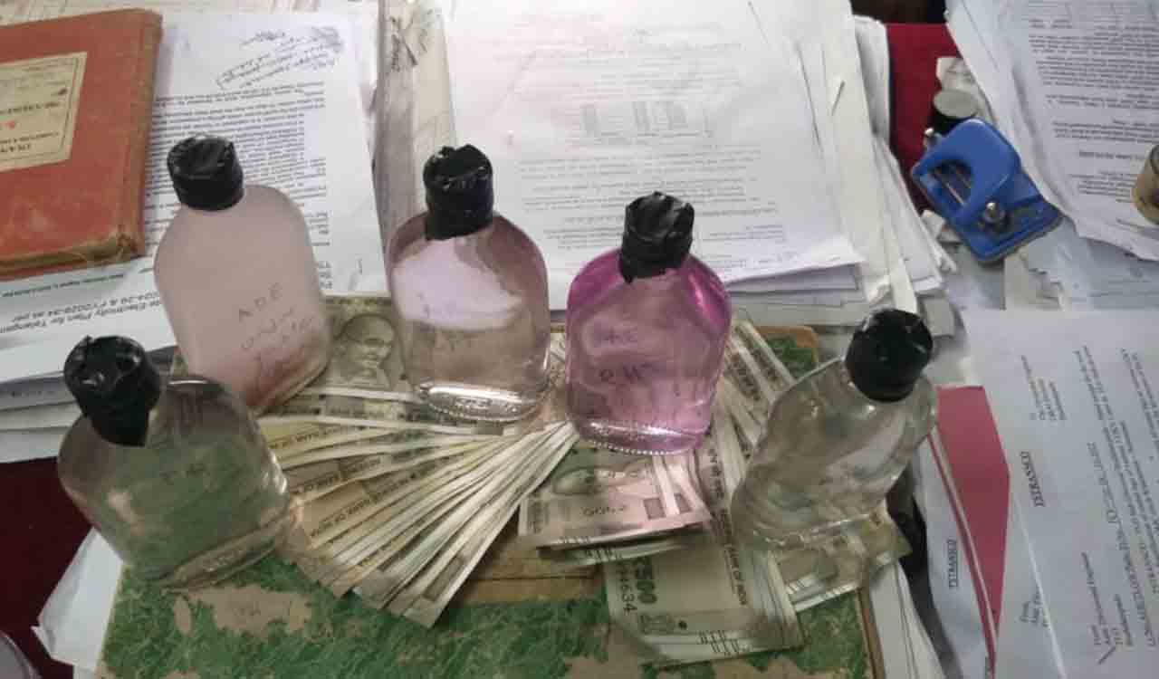 Two TS Transco officials in ACB net in Khammam