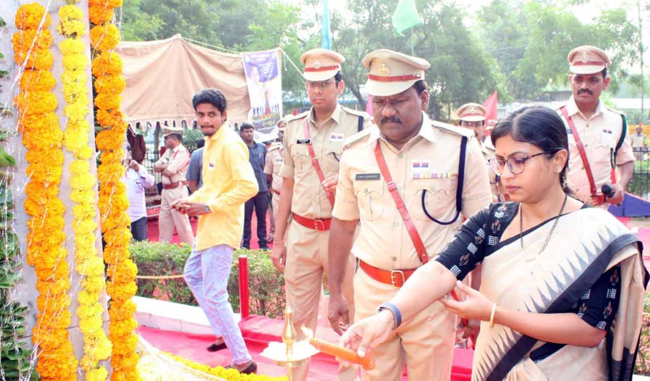 Police Commemoration Day: Rich tributes paid to martyrs in Adilabad