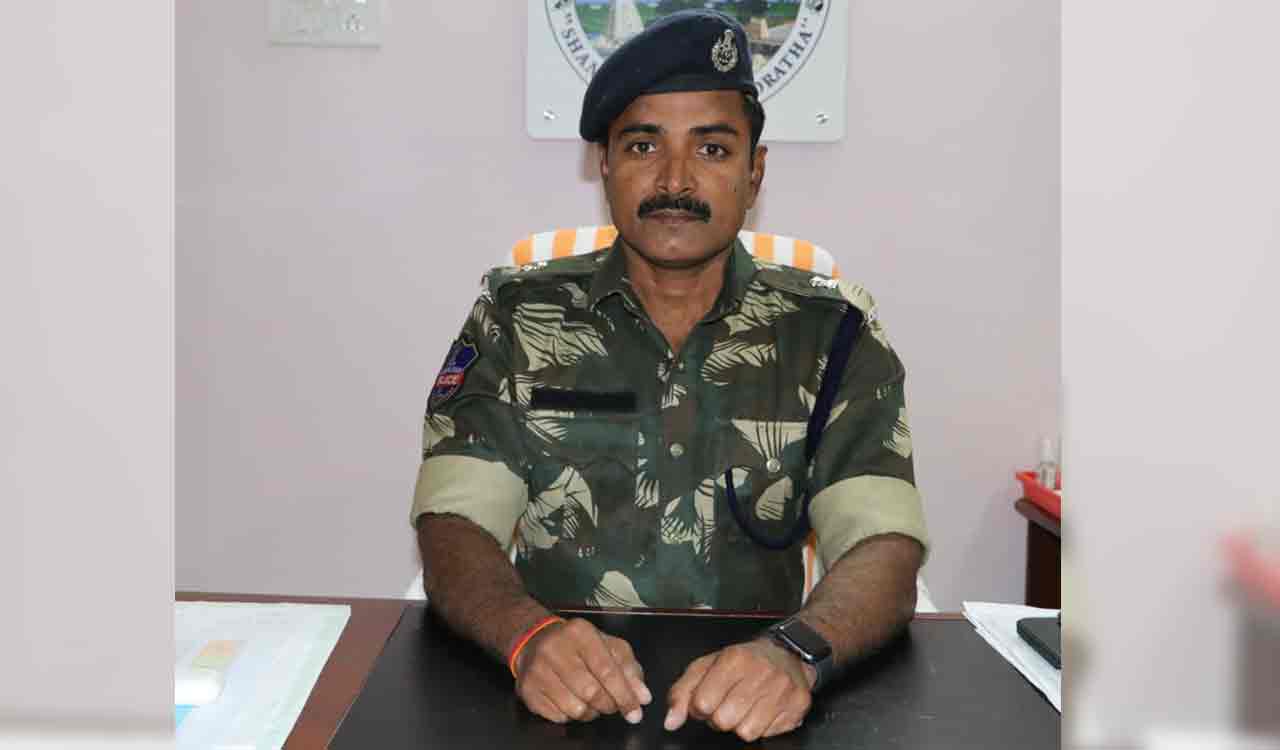 Telangana: Woman ends life after Maoists kill her husband