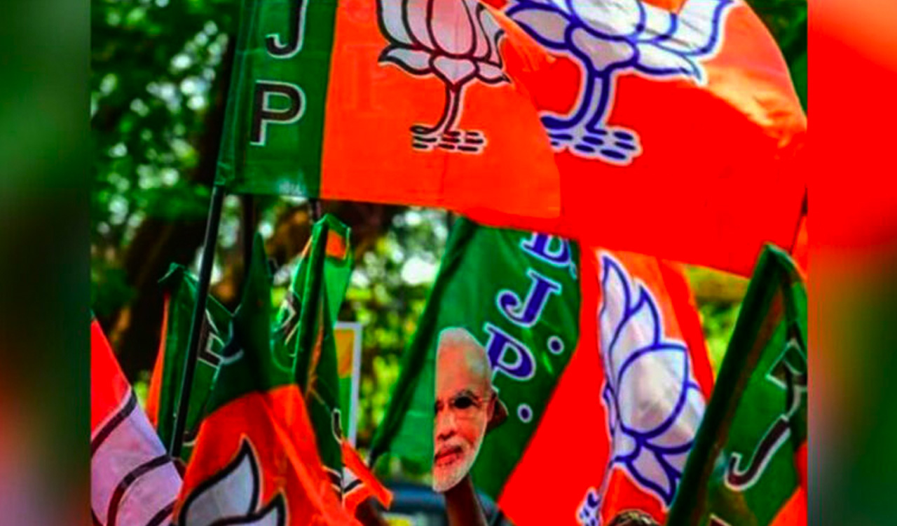 BJP poaches one, loses four key BC leaders to TRS (BRS)