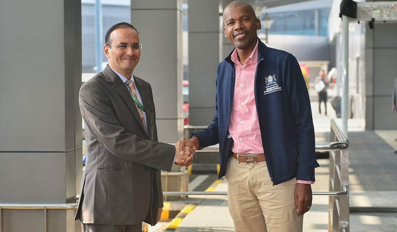Botswana’s Foreign Minister Kwape arrives in India to boost bilateral relations