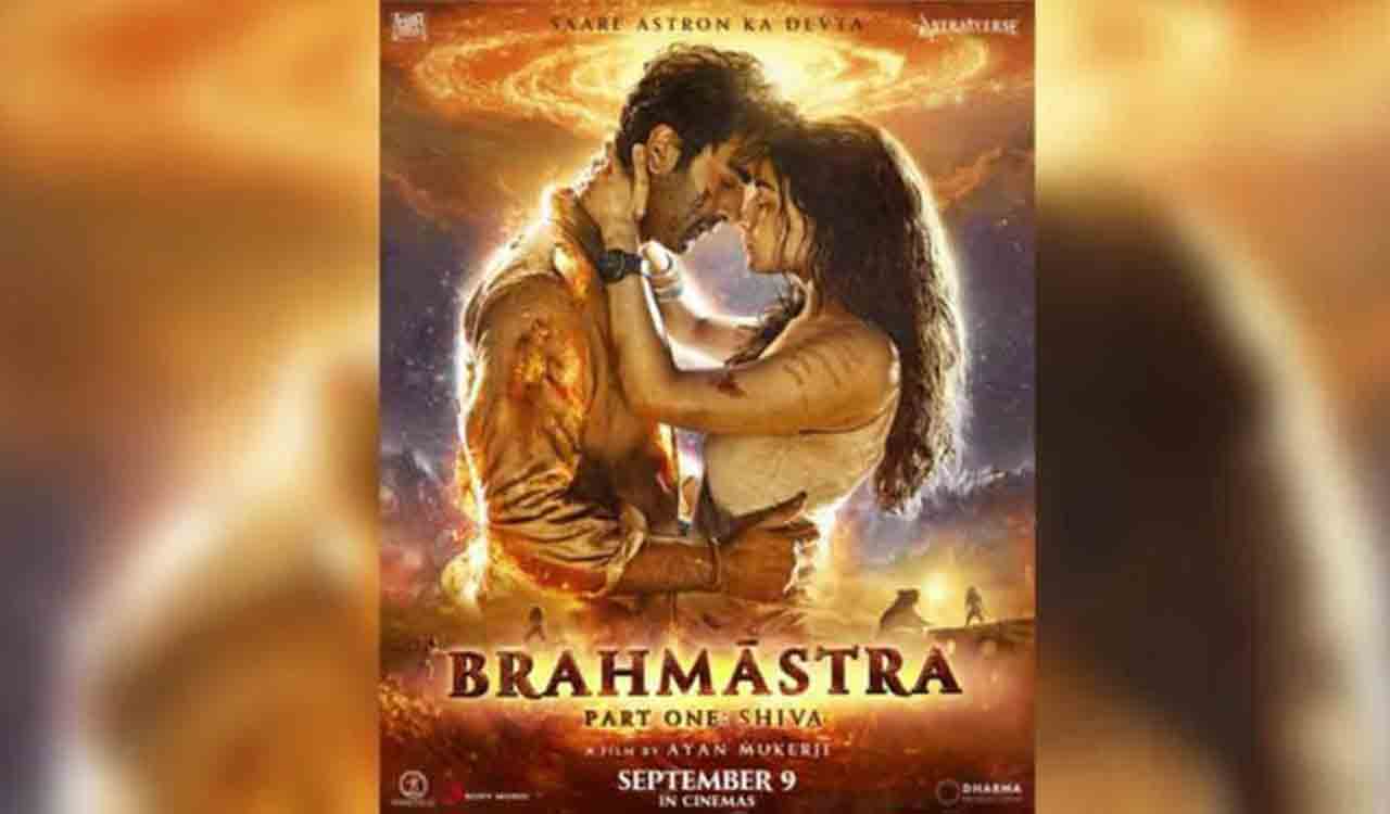 Have you watched this Bhojpuri version of ‘Kesariya’